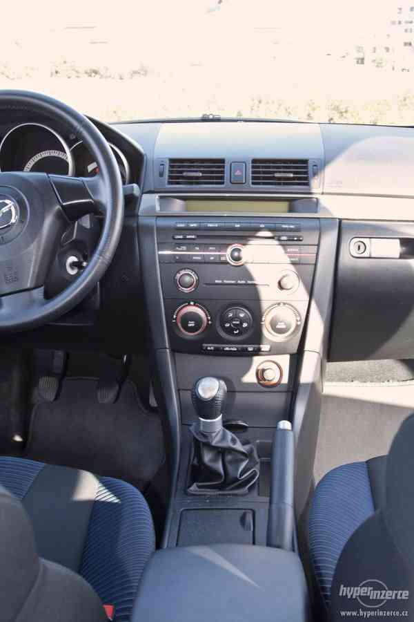 Mazda 3 2.0 16V Sport - foto 6