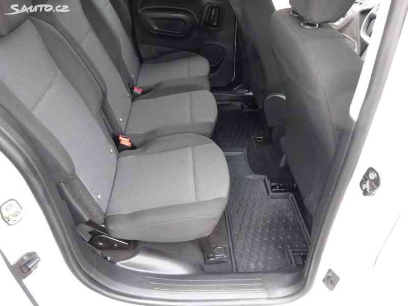 Peugeot Rifter 1.5 BlueHdi r.v.2018 Actice (75 kw) ČR - foto 17