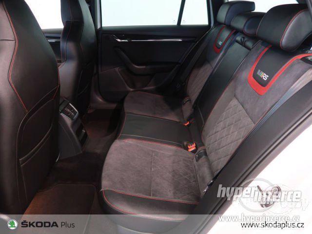 Škoda Octavia 2.0, benzín, automat, vyrobeno 2018, navigace, kůže - foto 2
