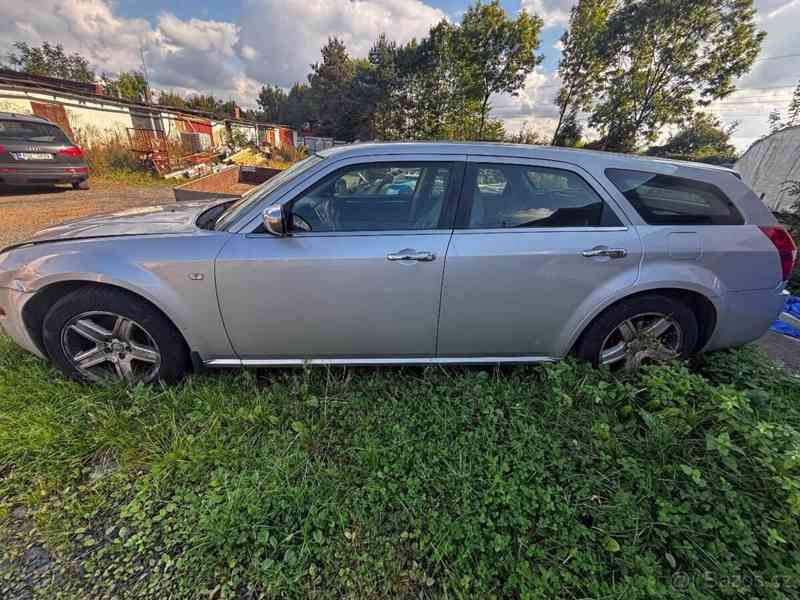 Chrysler 300C 3,5   V6 3,5LPG 2007 - foto 4