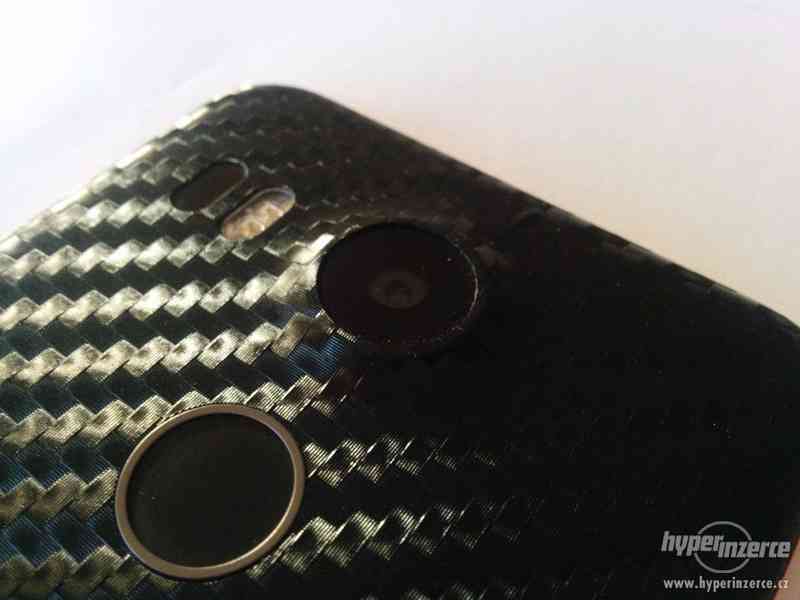 Nexus 5X 32GB + příslušenství - foto 7