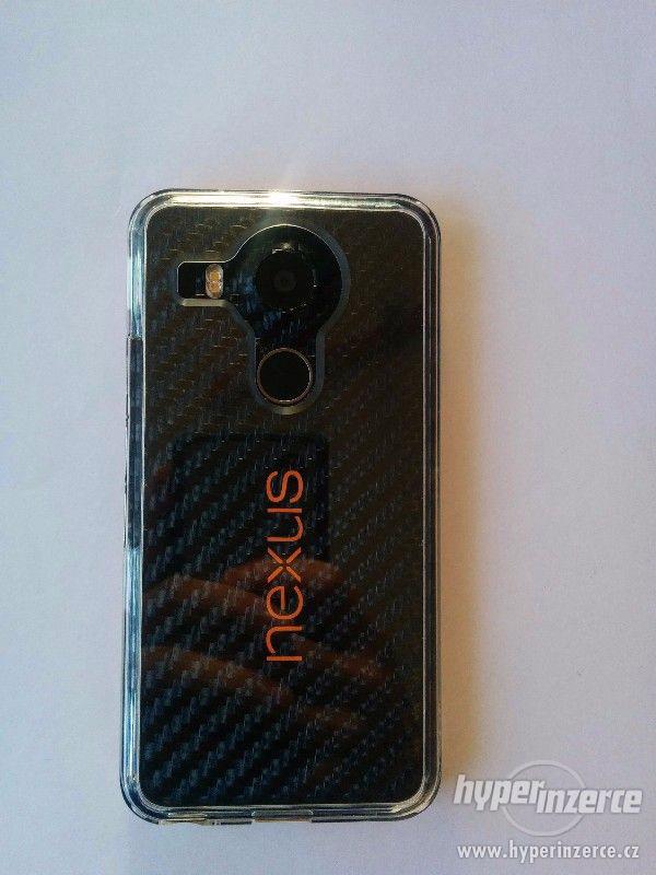 Nexus 5X 32GB + příslušenství - foto 10