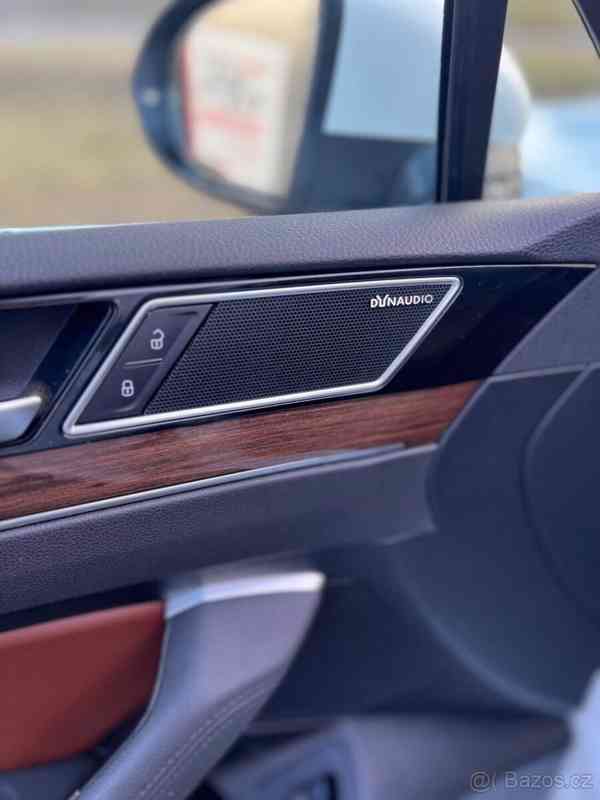 Volkswagen Passat 2,0 - foto 11