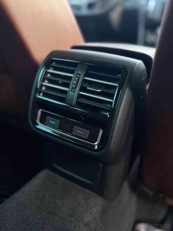 Volkswagen Passat 2,0 - foto 10