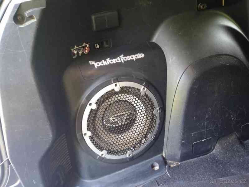 Mitsubishi Outlander - foto 5