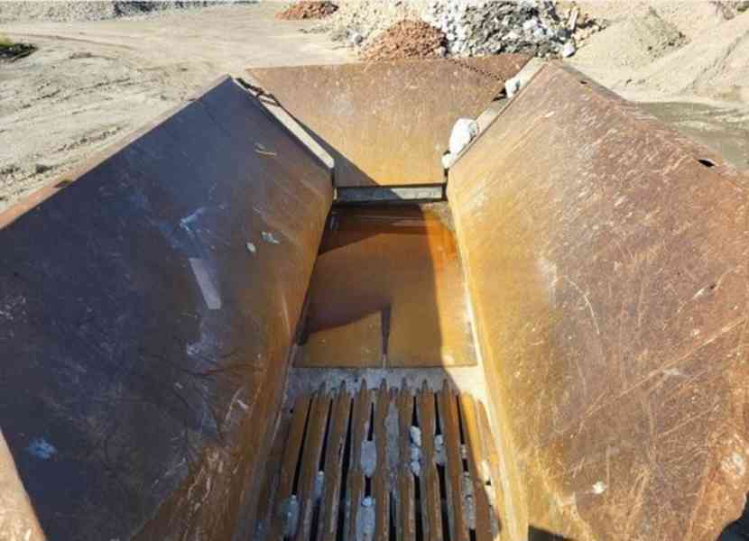 40t drtič čelist 250-270t/h mobil AtlasCopco PC2 - foto 4