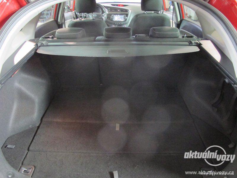 Kia Ceed 1.6 GDI 99kW 1.6, benzín, r.v. 2016 - foto 9