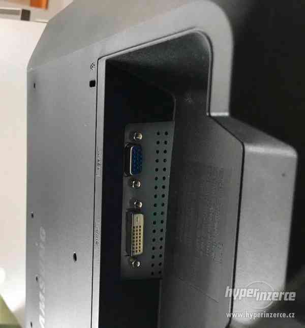 20" LCD monitor Samsung 2053BW - foto 3