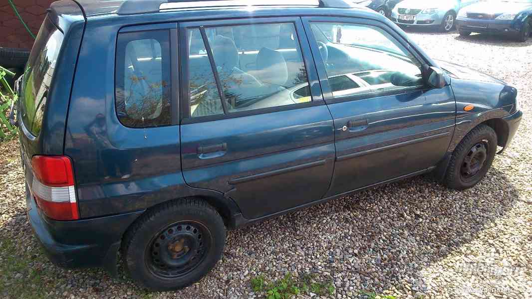 Mazda Demio 1.3i 16V, r.v 1999 - foto 5