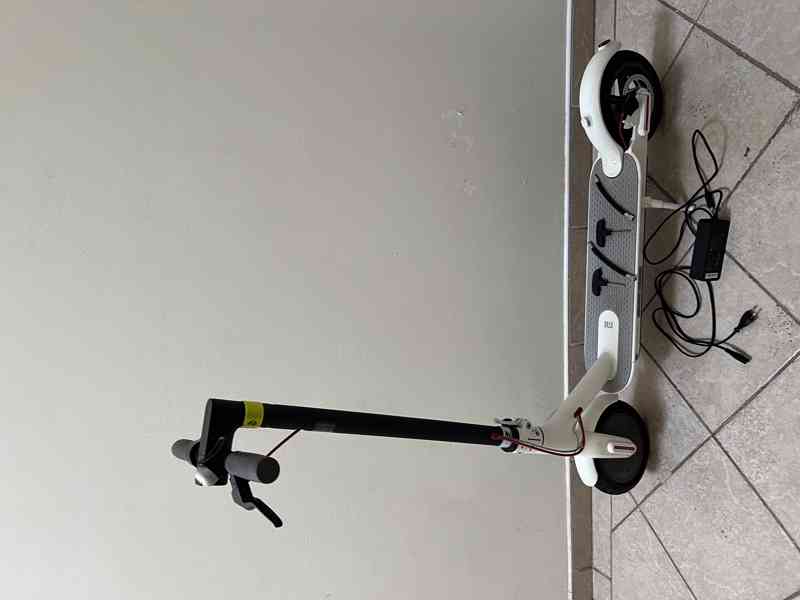 Elektrická koloběžka Xiaomi Mi - foto 2