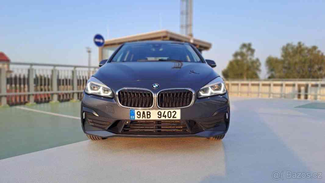 BMW Řada 2 2,0   218d Active Tourer F45 - foto 12