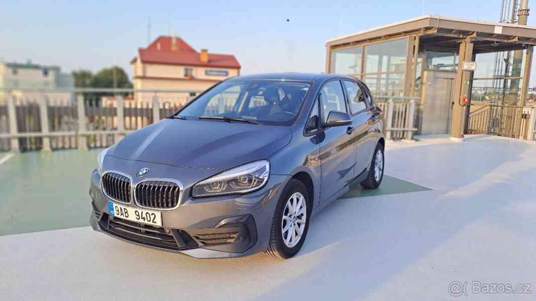 BMW Řada 2 2,0   218d Active Tourer F45 - foto 16