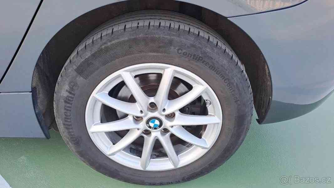 BMW Řada 2 2,0   218d Active Tourer F45 - foto 10