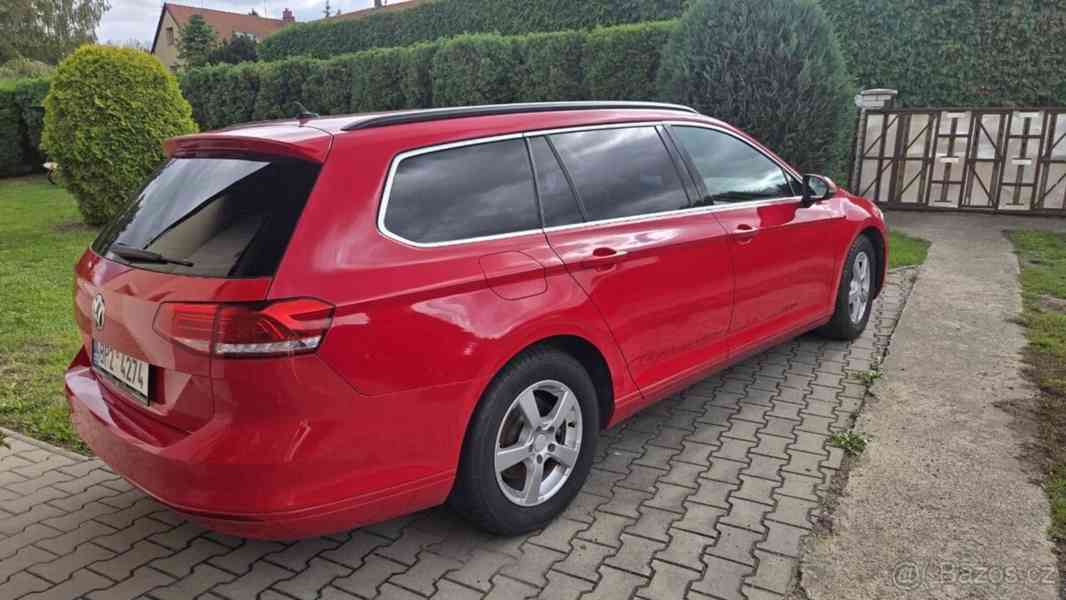 Volkswagen Passat 1,6   TDI, automat 2017 - foto 3