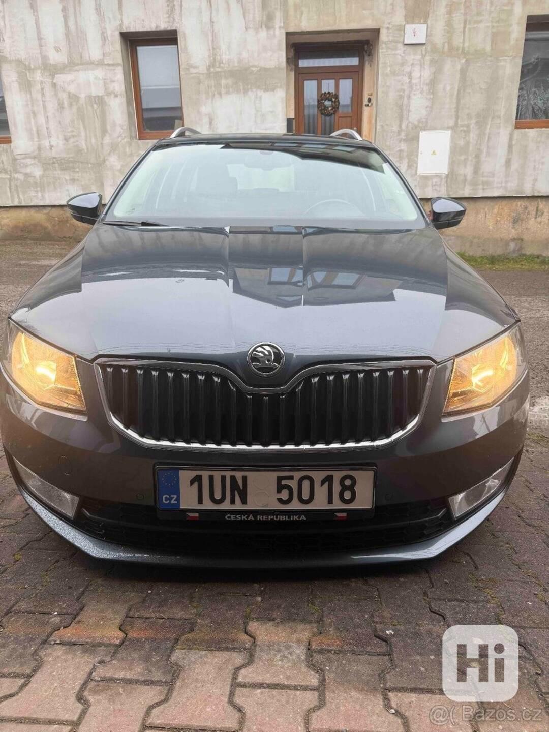 Škoda Octavia 1,6   3 styl plus - foto 1