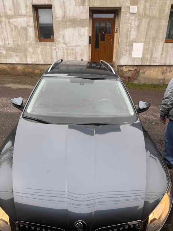 Škoda Octavia 1,6   3 styl plus - foto 2