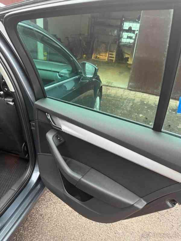 Škoda Octavia 1,6   3 styl plus - foto 7