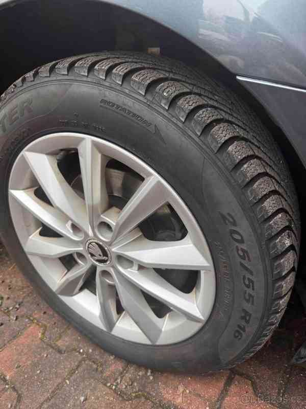 Škoda Octavia 1,6   3 styl plus - foto 15