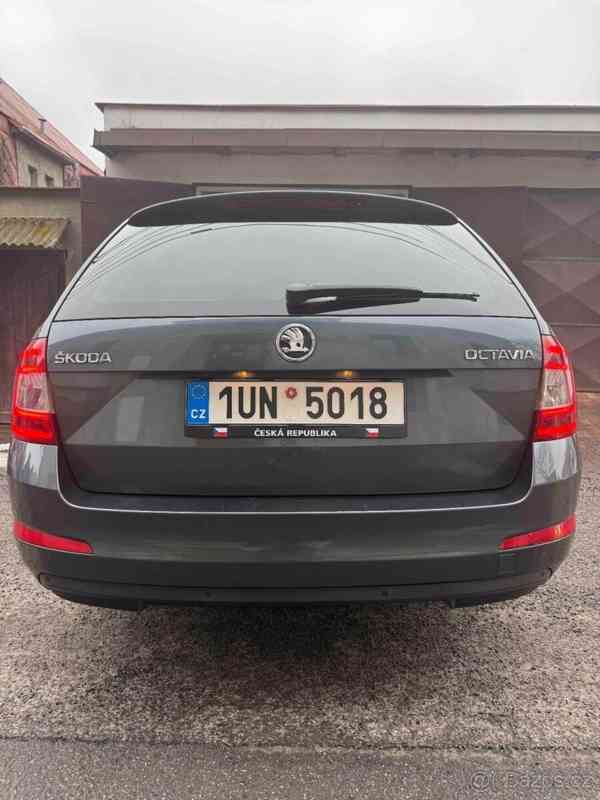 Škoda Octavia 1,6   3 styl plus - foto 13