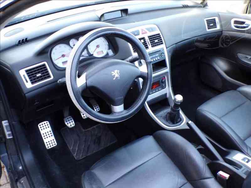 Peugeot 307 CC 2,0i 16V - foto 9
