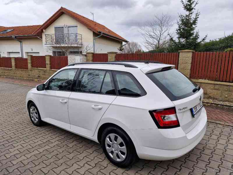 Škoda Fabia 1,4   66kW combi m.2016 garážovaný - foto 5