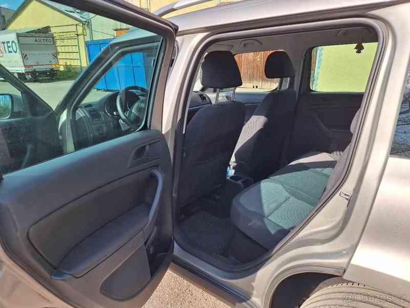 Škoda Yeti 1.2 TSI krásný stav - foto 8