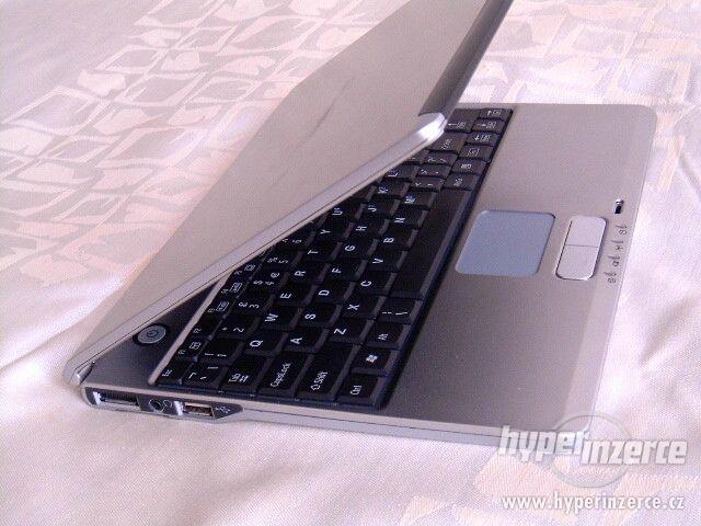 Luxusní Ultralehký kovový SHARP Actius PC-MM1110 - foto 4