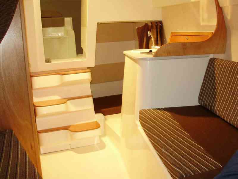 Prodám nová kajutová jachta CABIN 22 / 6,5 metru - foto 10