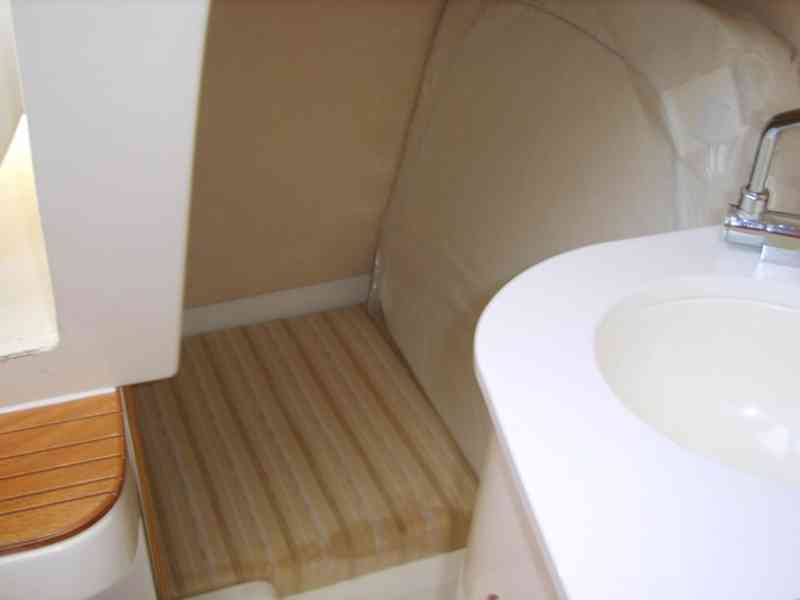 Prodám nová kajutová jachta CABIN 22 / 6,5 metru - foto 13