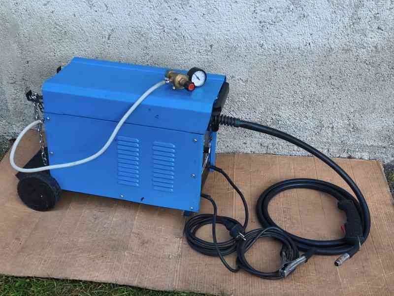 Prodám co2 svářečku Güde MIG 155/6W.  - foto 2