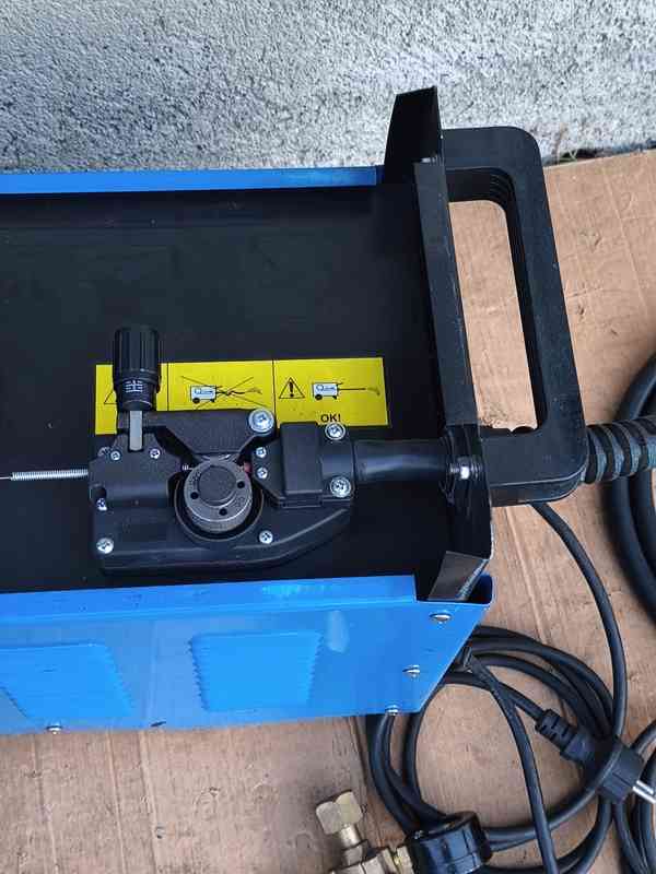 Prodám co2 svářečku Güde MIG 155/6W.  - foto 5