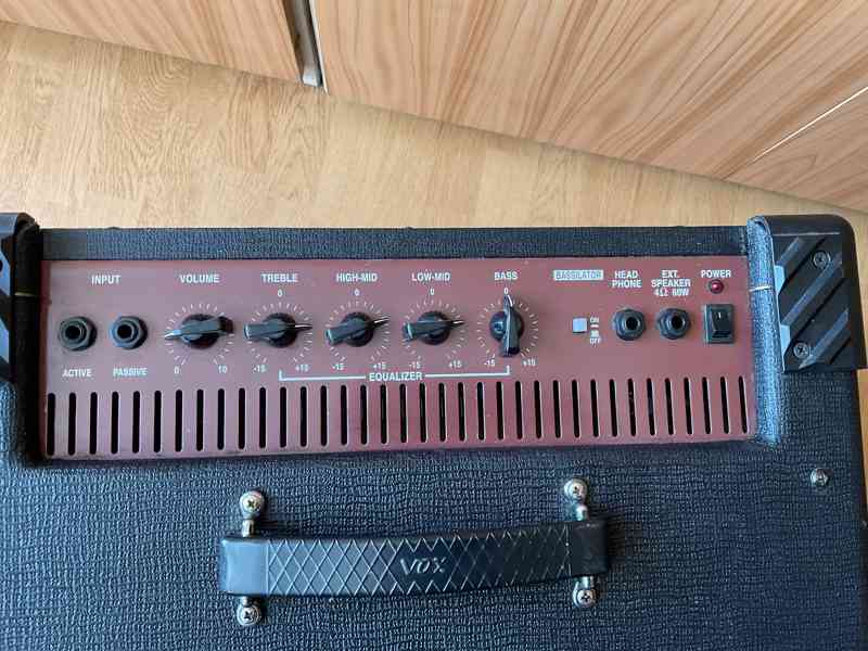 Basové kombo VOX T-60 - foto 4