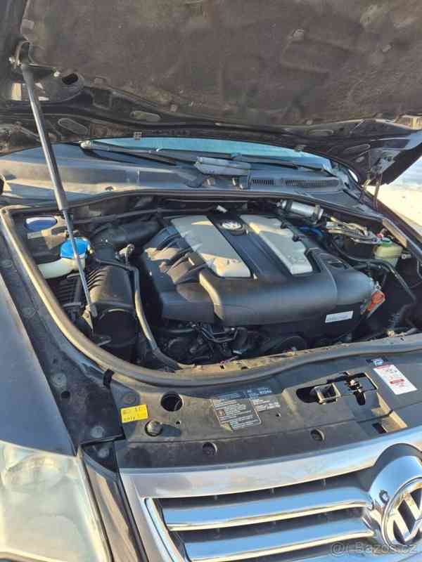 Volkswagen Touareg 3,0 - foto 3