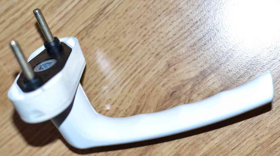 Kliky pro plastová okna a dveře - foto 4