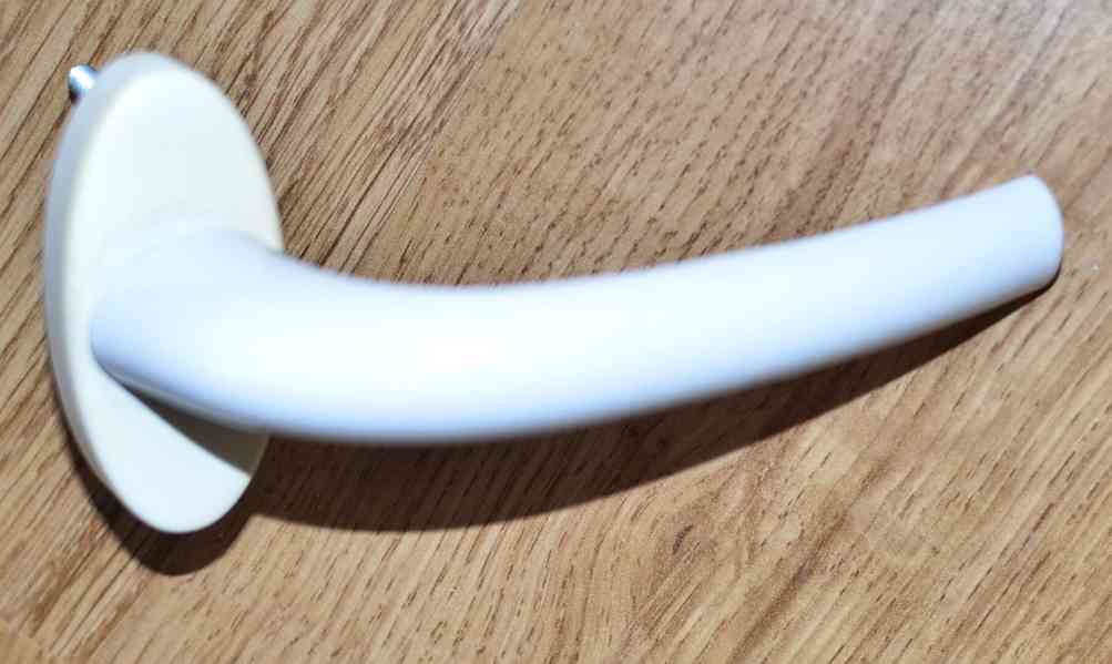 Kliky pro plastová okna a dveře - foto 9