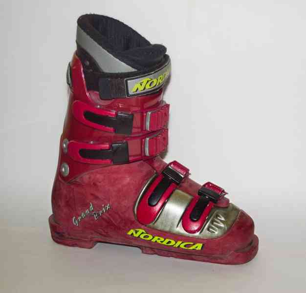 Lyžařské boty NORDICA Grand Prix 90 J, vel. 38