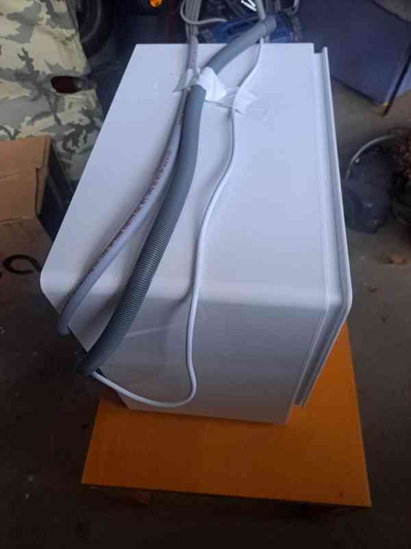 myčka na nádobí - foto 6