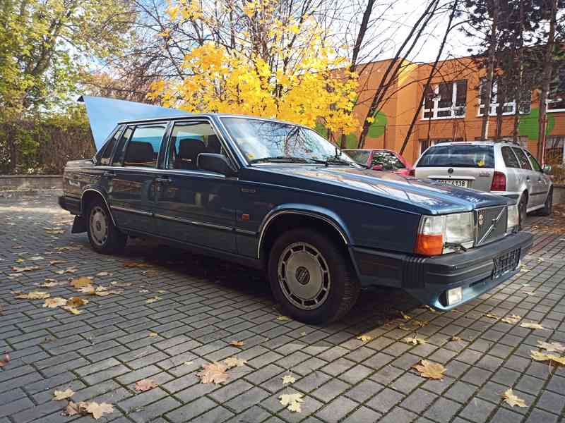 VOLVO 760 GLE 2.8l V6 - foto 2