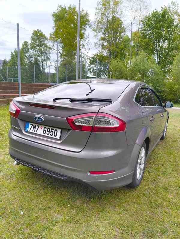 Ford Mondeo 2,0 mk4 2.0 TDCi rok 2011 - foto 11