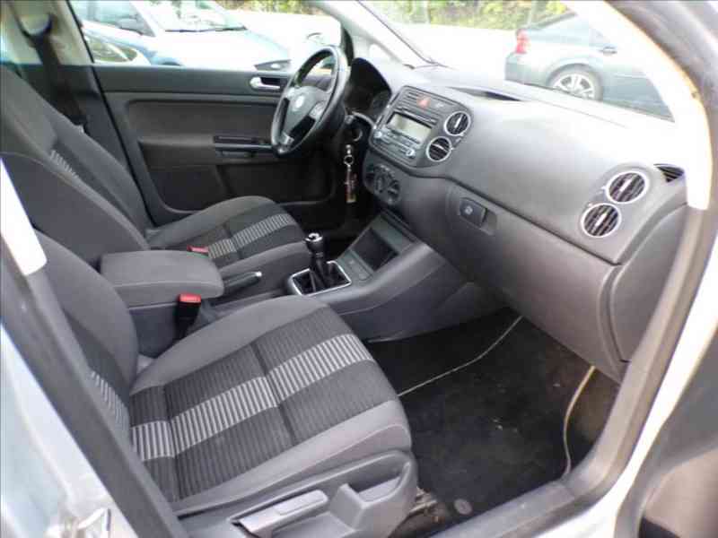 Volkswagen Golf Plus 1,4 TSI - foto 13