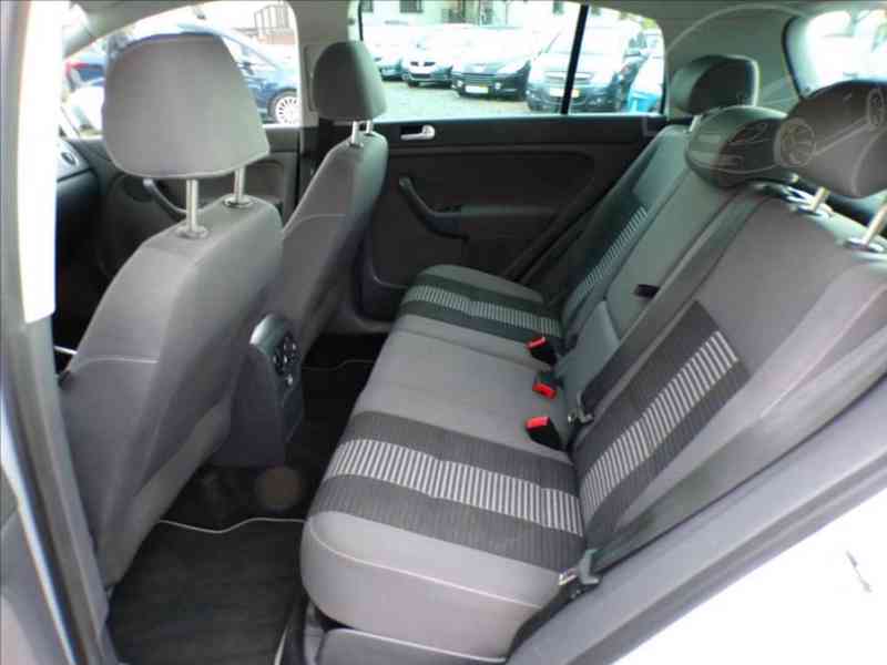 Volkswagen Golf Plus 1,4 TSI - foto 10