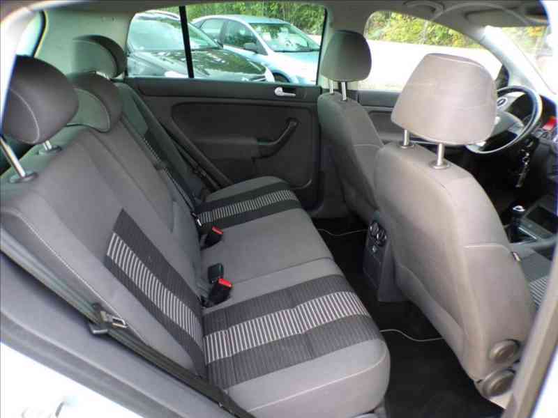 Volkswagen Golf Plus 1,4 TSI - foto 12