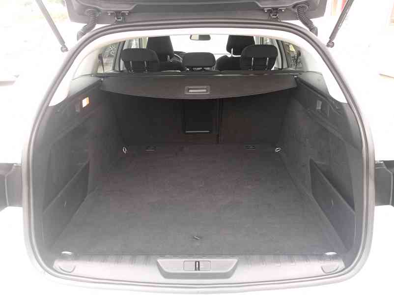 Peugeot 308 1.2i 96kW Navi/Panorama/1Maj - foto 16