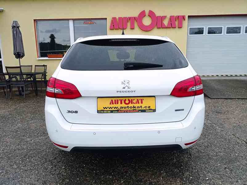 Peugeot 308 1.2i 96kW Navi/Panorama/1Maj - foto 4