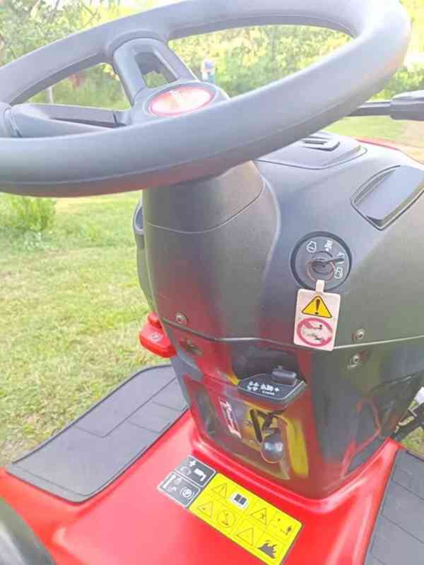 Kosacky traktory Husqvarna 20 hp V2 - foto 5