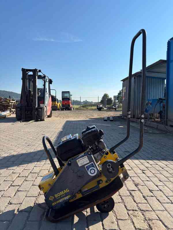 Vibrační deska Bomag BVP 18/45  - foto 5