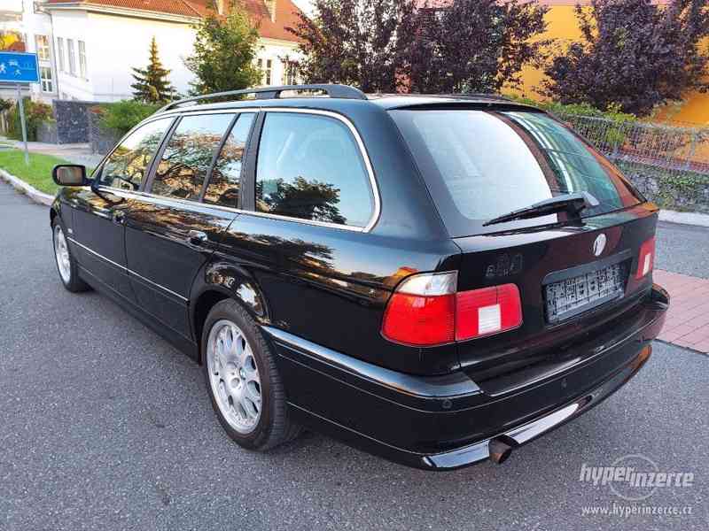 Bmw e39 520i 125kw manuál touring - foto 4