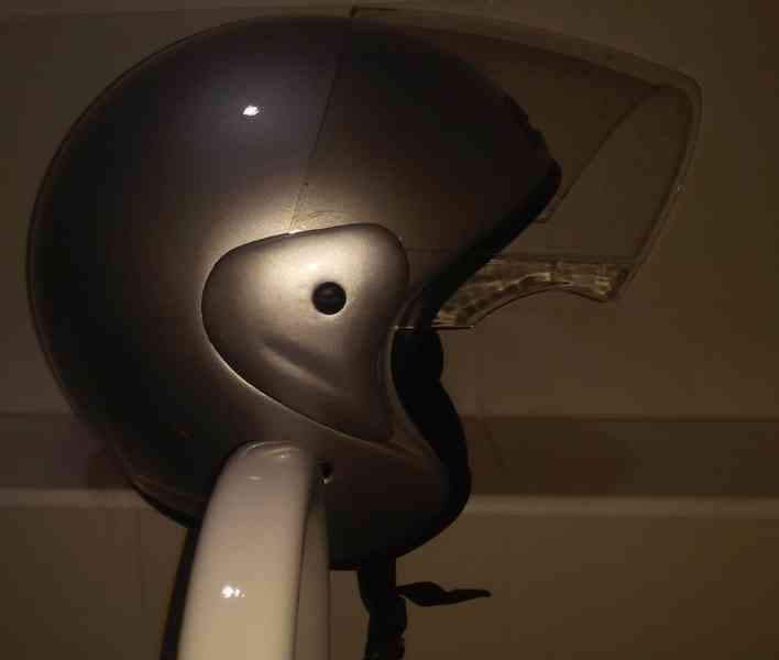 Motopřilby na skútr nebo motorku/čtyřkolku, Motobunda, Gatě - foto 17