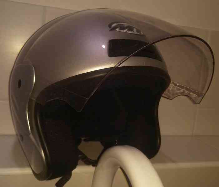 Motopřilby na skútr nebo motorku/čtyřkolku, Motobunda, Gatě - foto 13