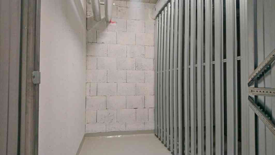 Podnájem 1+kk, 40m2+sklep (LBC - Františkov, ul. Švermova) - foto 10